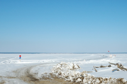 Вид на зимник с правого берега №3